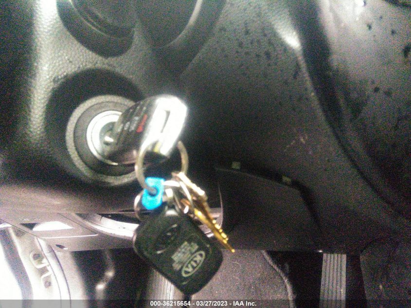 2017 KIA SOUL BASE - KNDJN2A2XH7444877