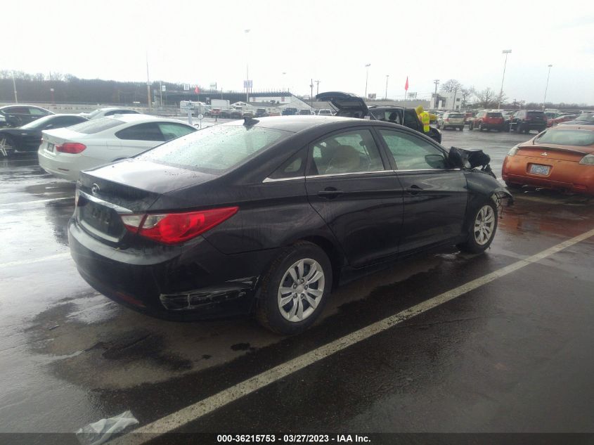 2013 HYUNDAI SONATA GLS PZEV - 5NPEB4AC6DH608467