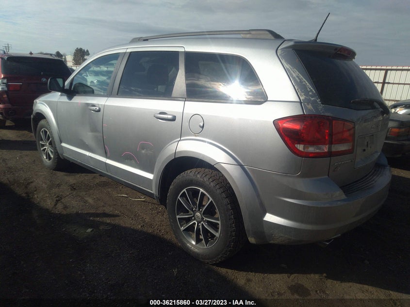 VIN 3C4PDDAG8JT450523 2018 DODGE JOURNEY SE