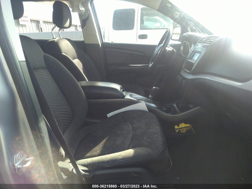 VIN 3C4PDDAG8JT450523 2018 DODGE JOURNEY SE