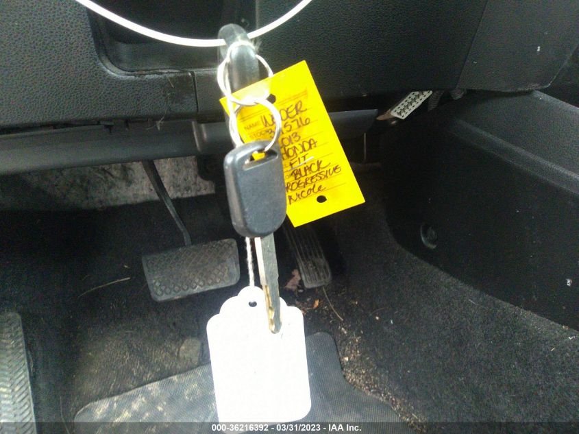 2013 HONDA FIT - JHMGE8H33DC063853