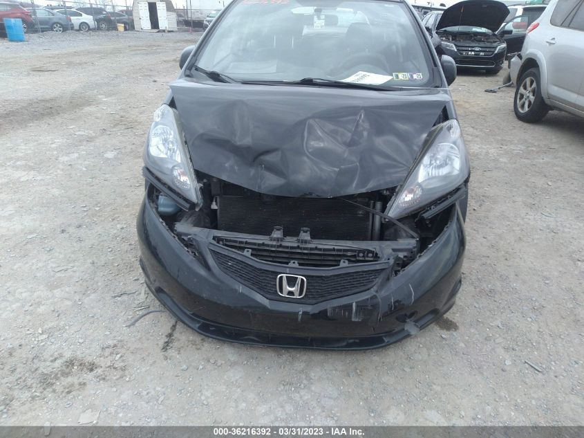 2013 HONDA FIT - JHMGE8H33DC063853
