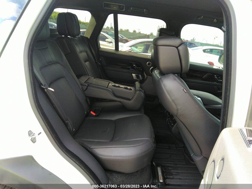VIN SALGS2RE3KA517124 2019 LAND ROVER RANGE ROVER