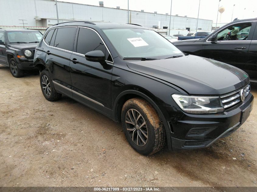 2018 VOLKSWAGEN TIGUAN SEL/SE - 3VV3B7AX3JM192641