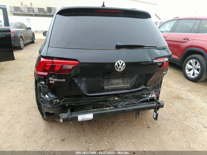 2018 VOLKSWAGEN TIGUAN SEL/SE - 3VV3B7AX3JM192641
