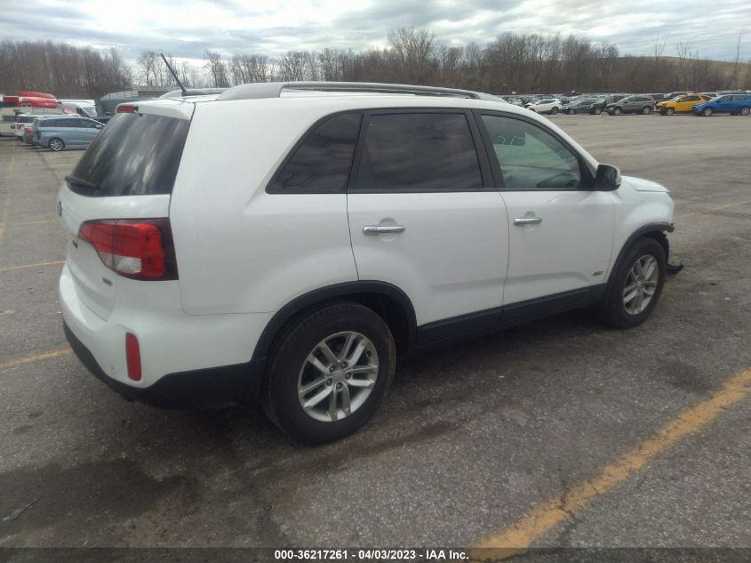 2015 KIA SORENTO LX - 5XYKTCA65FG642608
