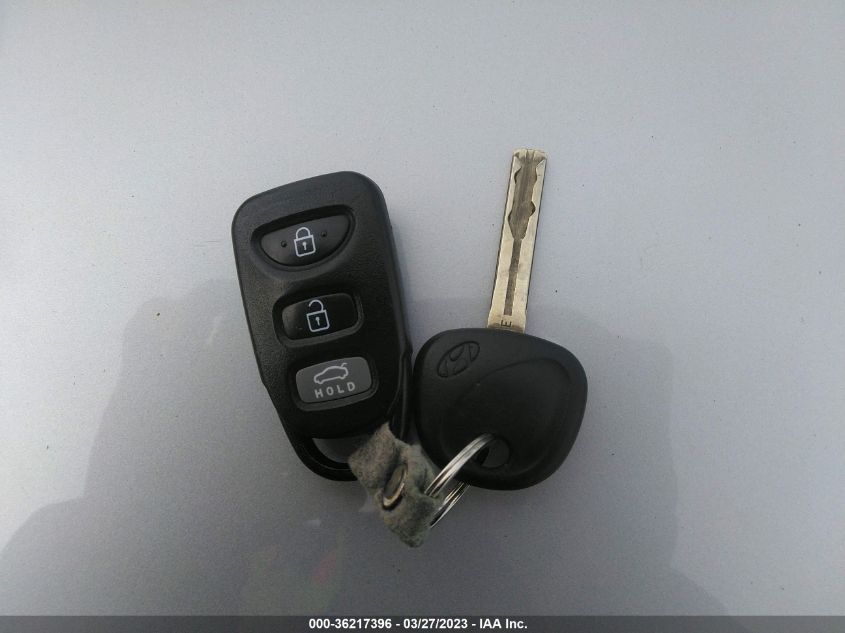 2013 HYUNDAI SONATA GLS - 5NPEB4AC2DH573202