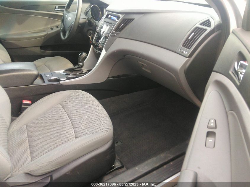 2013 HYUNDAI SONATA GLS - 5NPEB4AC2DH573202