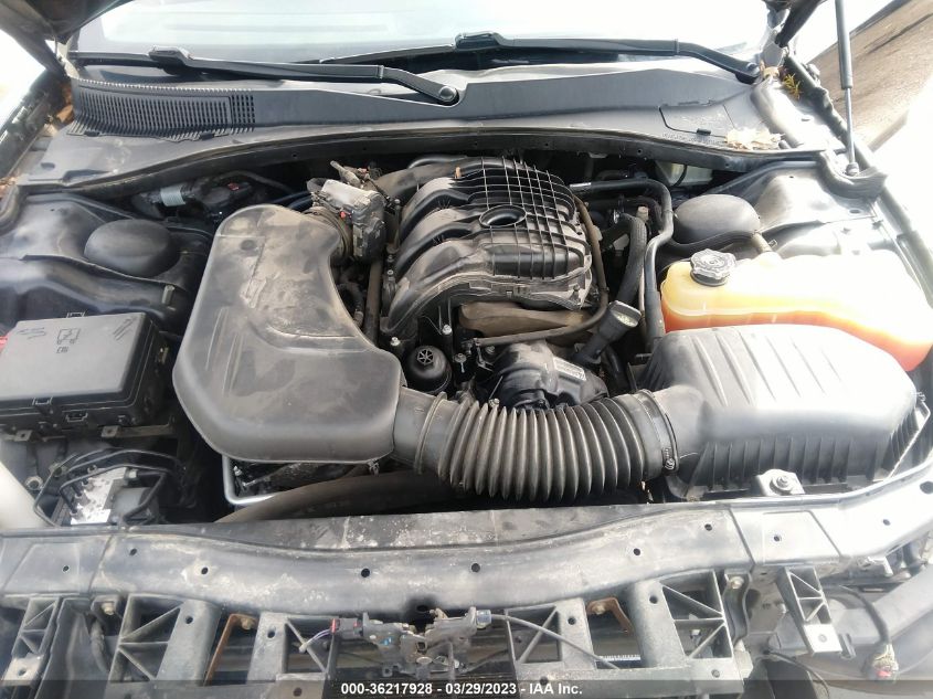 2016 CHRYSLER 300 300C - 2C3CCAEG2GH161377
