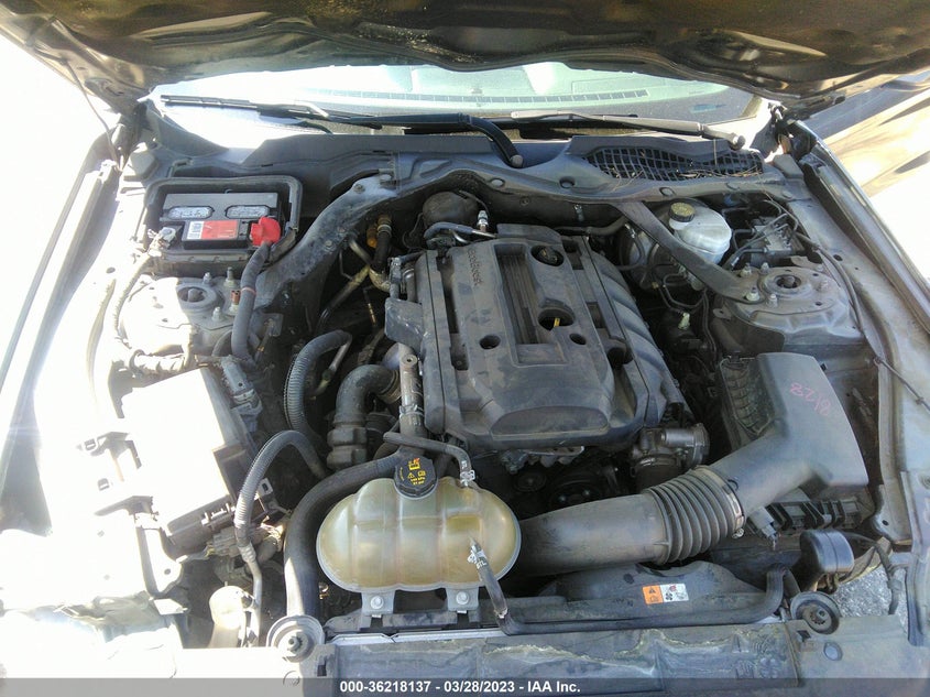 VIN 1FATP8UH0J5142852 2018 FORD MUSTANG ECOBOOST