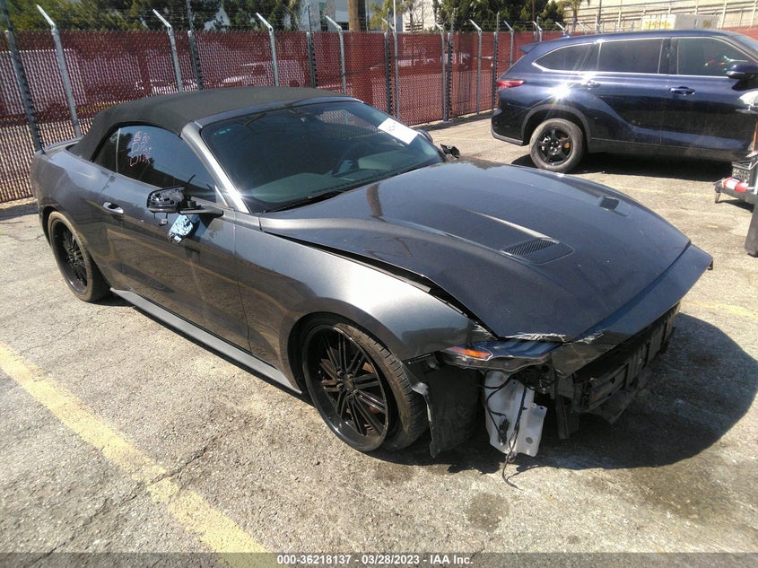VIN 1FATP8UH0J5142852 2018 FORD MUSTANG ECOBOOST