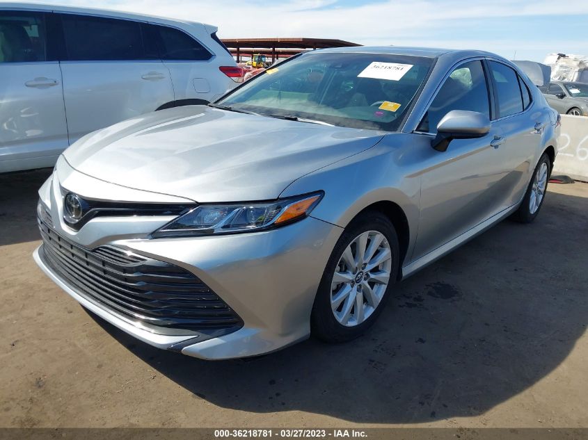 2018 TOYOTA CAMRY LE/SE/XLE/L - 4T1B11HK8JU610008