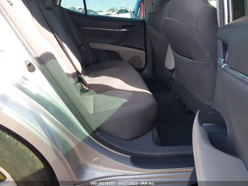 2018 TOYOTA CAMRY LE/SE/XLE/L - 4T1B11HK8JU610008
