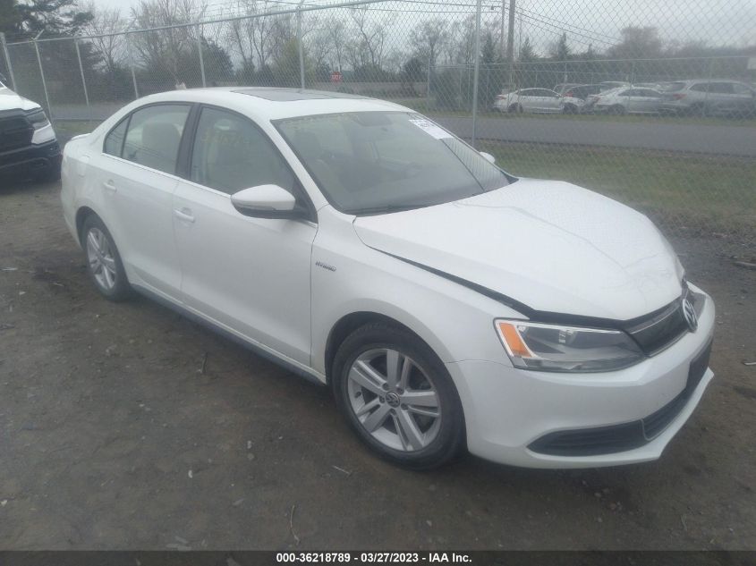 2013 VOLKSWAGEN JETTA SEDAN HYBRID SEL - 3VW637AJ4DM231291