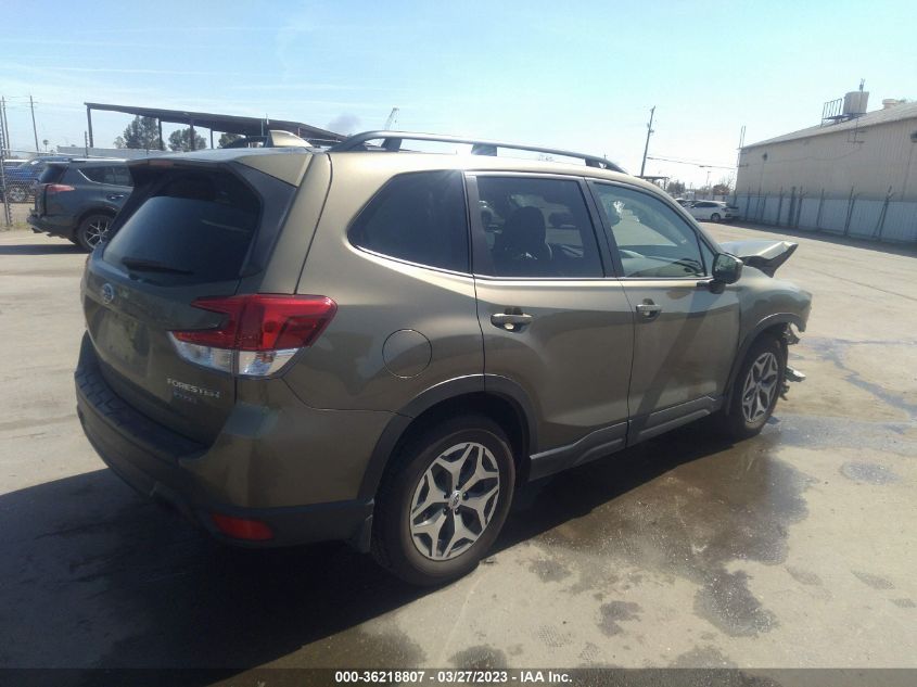 2022 SUBARU FORESTER PREMIUM - JF2SKAEC1NH514803