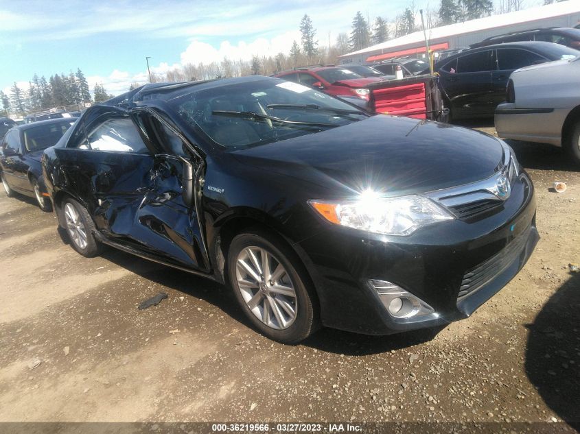 2014 TOYOTA CAMRY HYBRID LE/XLE/SE LIMITED EDITION - 4T1BD1FK4EU115997