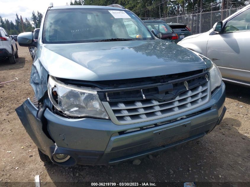 2013 SUBARU FORESTER 2.5X PREMIUM - JF2SHADC9DH445339