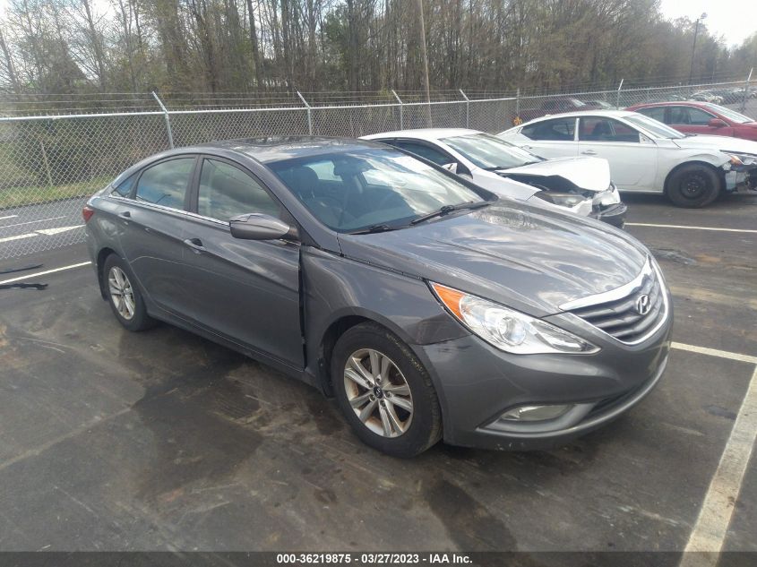 2013 HYUNDAI SONATA GLS - 5NPEB4AC5DH513883