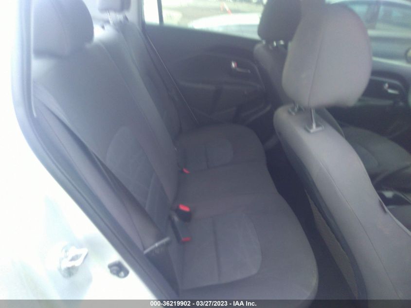 2015 KIA RIO LX - KNADM4A3XF6459335