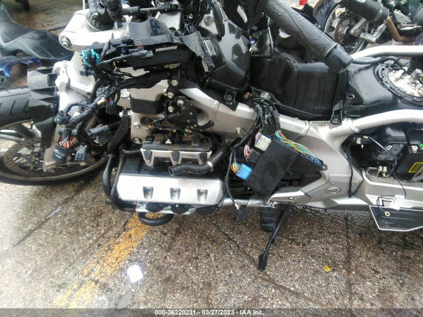 2018 HONDA GL1800 D - JH2SC7957JK001442