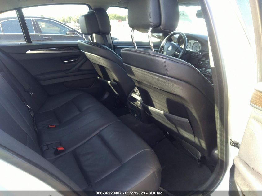 2013 BMW 5 SERIES 528I - WBAXG5C52DDY35835