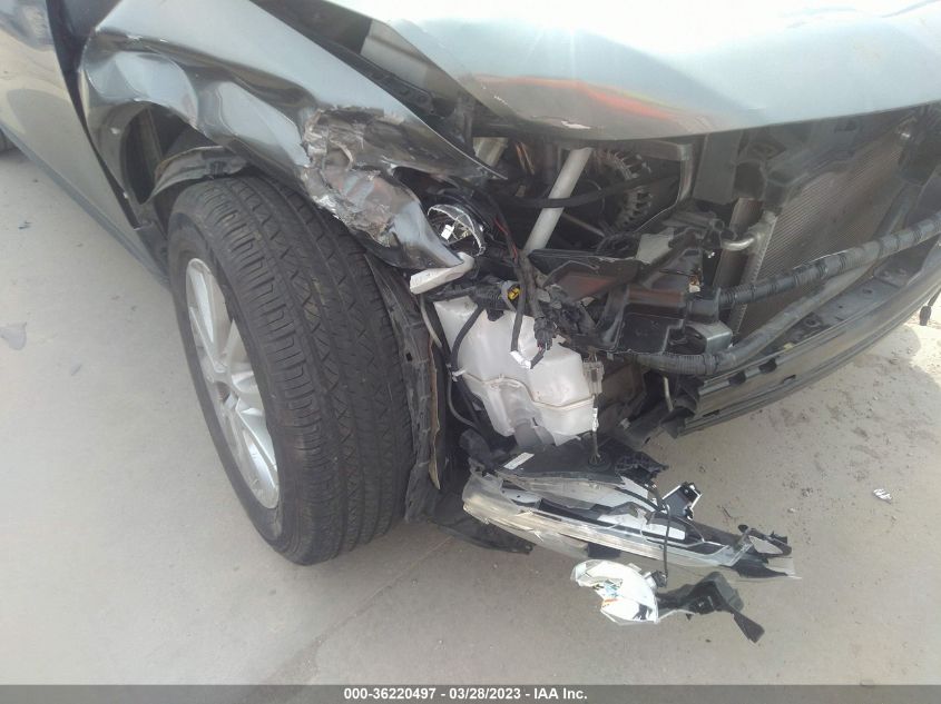 2017 NISSAN ROGUE SV - 5N1AT2MTXHC885230