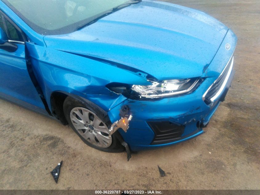 2020 FORD FUSION S - 3FA6P0G72LR144135