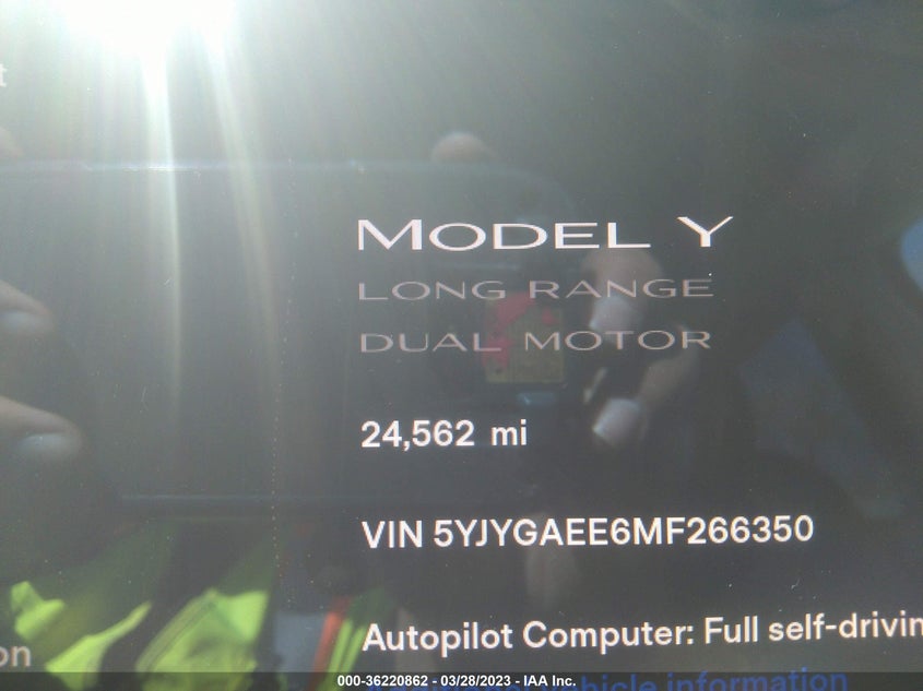 VIN 5YJYGAEE6MF266350 2021 TESLA MODEL Y LONG RANGE