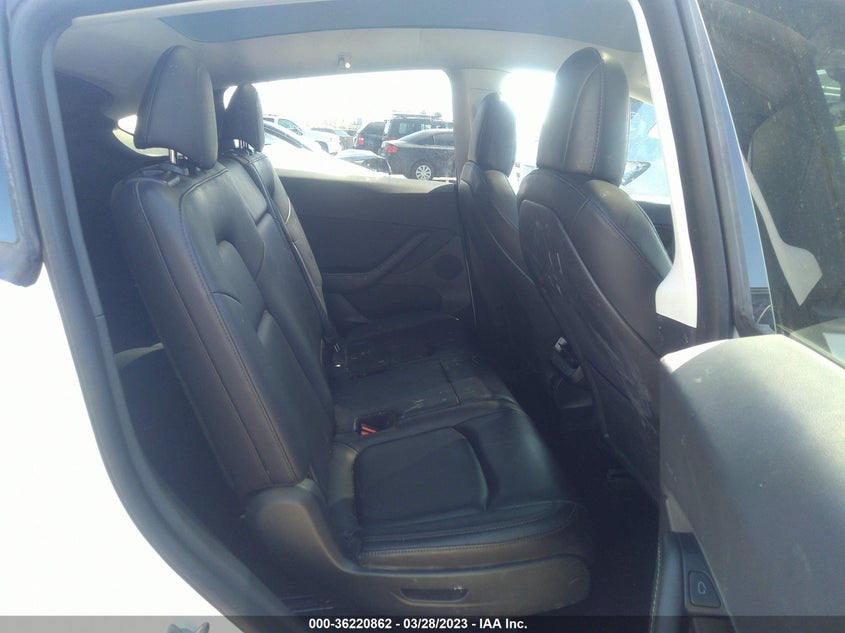 VIN 5YJYGAEE6MF266350 2021 TESLA MODEL Y LONG RANGE