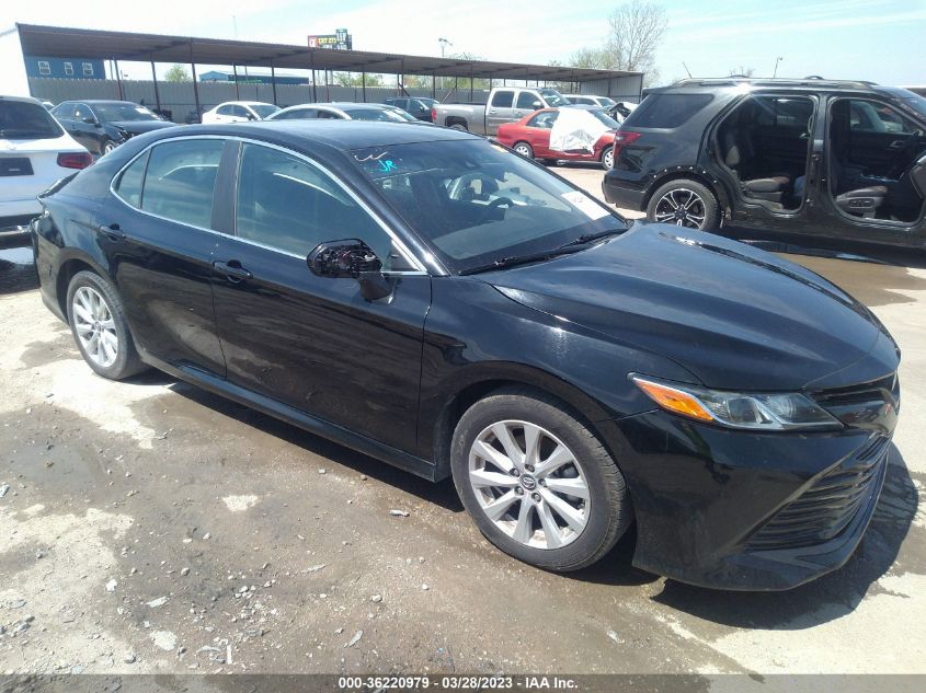 2018 TOYOTA CAMRY LE/SE/XLE/L - 4T1B11HK6JU639538