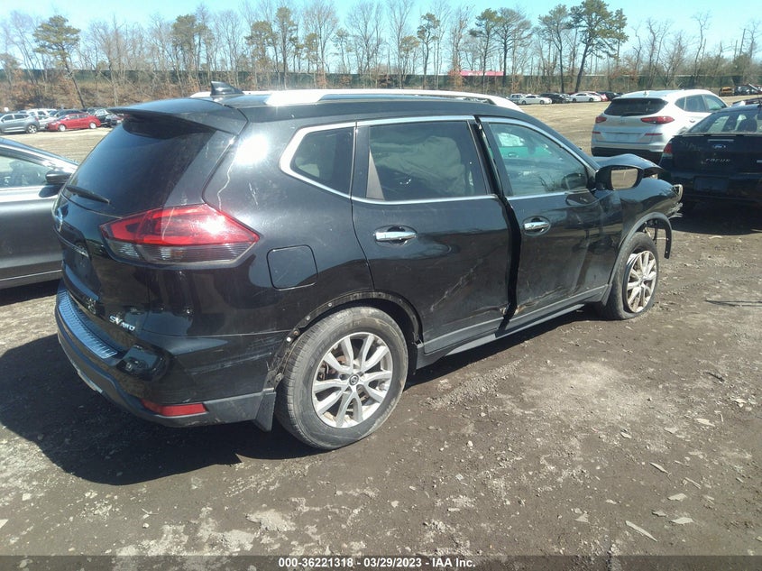 VIN KNMAT2MV6JP615187 2018 NISSAN ROGUE SV