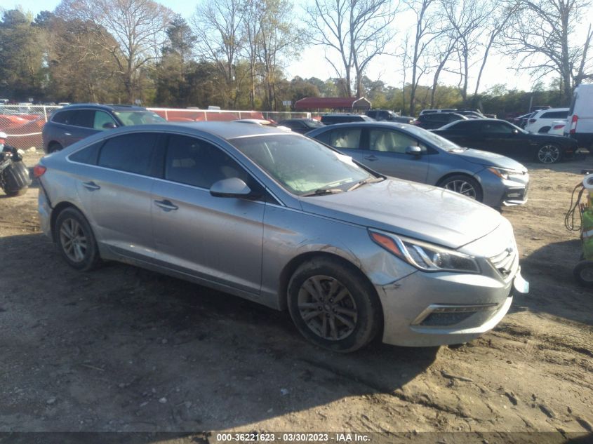 2015 HYUNDAI SONATA 2.4L SE - 5NPE24AF0FH003485