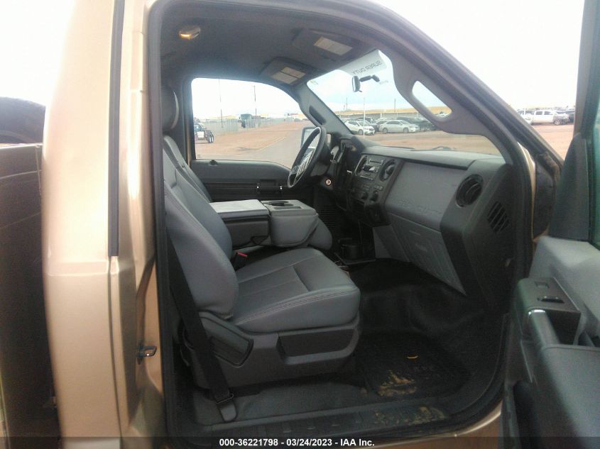 2013 FORD SUPER DUTY F-250 SRW XL/XLT - 1FDBF2A64DEB79900