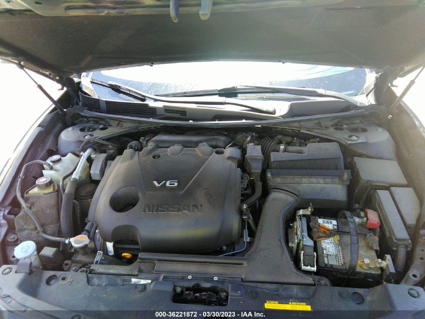 2017 NISSAN MAXIMA SV - 1N4AA6AP8HC373447
