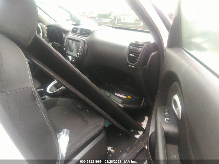 2018 KIA SOUL + - KNDJP3A50J7596862