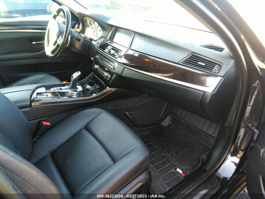 2016 BMW 5 SERIES 528I XDRIVE - WBA5A7C5XGG148691
