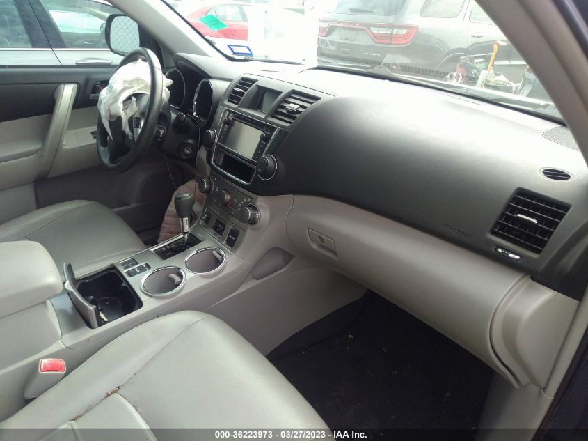 2013 TOYOTA HIGHLANDER - 5TDZK3EH6DS091344
