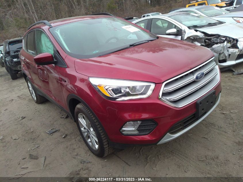 2017 FORD ESCAPE SE - 1FMCU9GD5HUC91609