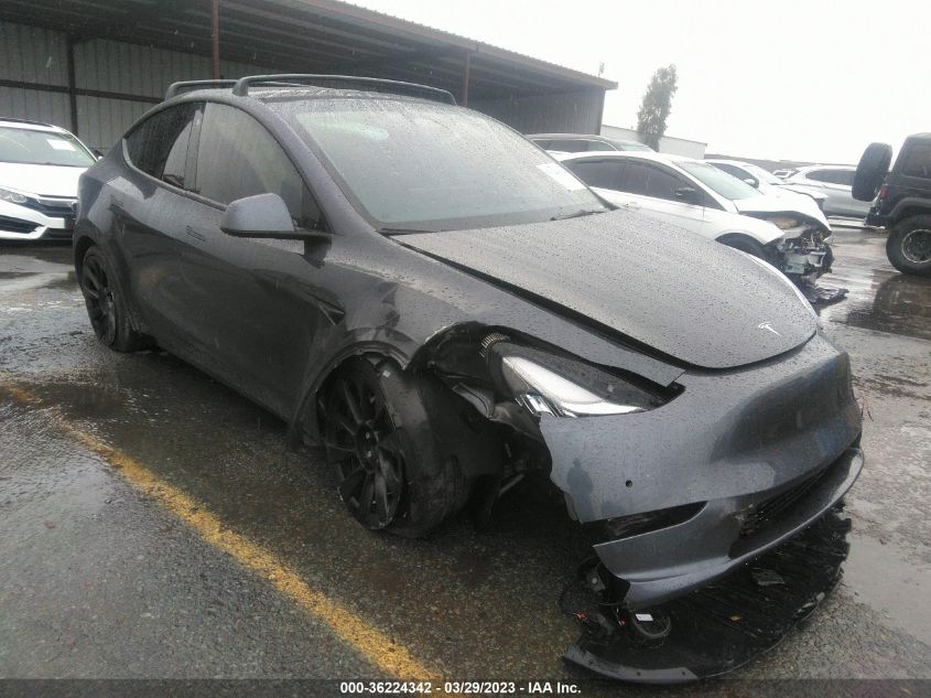 2021 TESLA MODEL Y LONG RANGE - 5YJYGDEE3MF214899