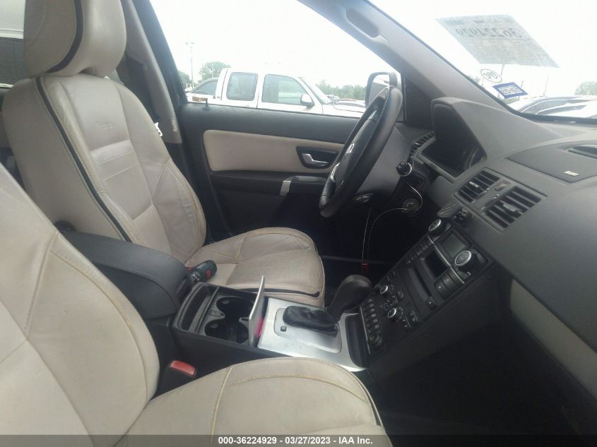 2013 VOLVO XC90 R-DESIGN - YV4952CF1D1655706