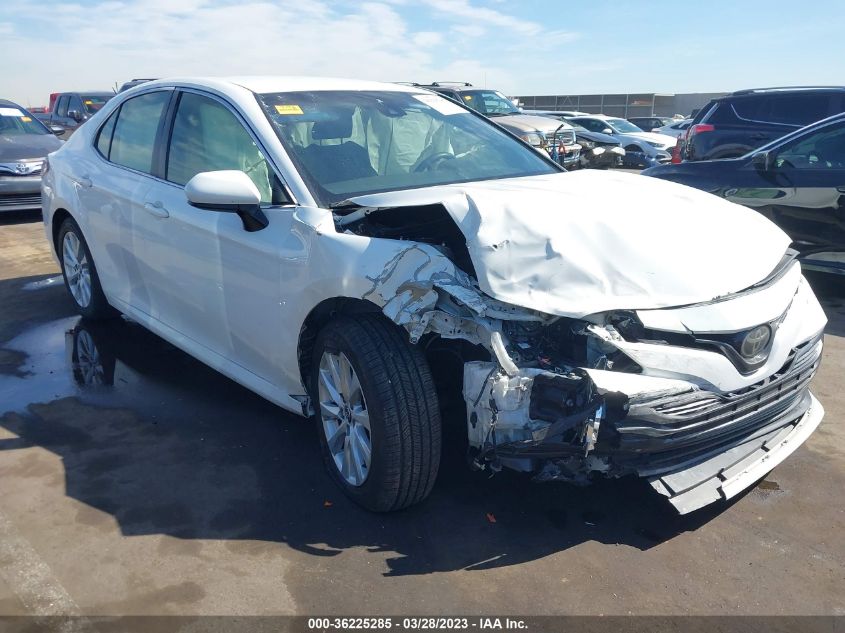 2018 TOYOTA CAMRY LE/SE/XLE/L - JTNB11HKXJ3017384
