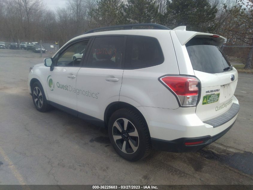 VIN JF2SJAEC5JH440153 2018 SUBARU FORESTER PREMIUM