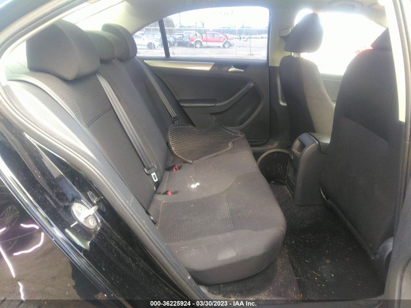 2015 VOLKSWAGEN JETTA SEDAN 1.8T SE - 3VWD17AJXFM283265