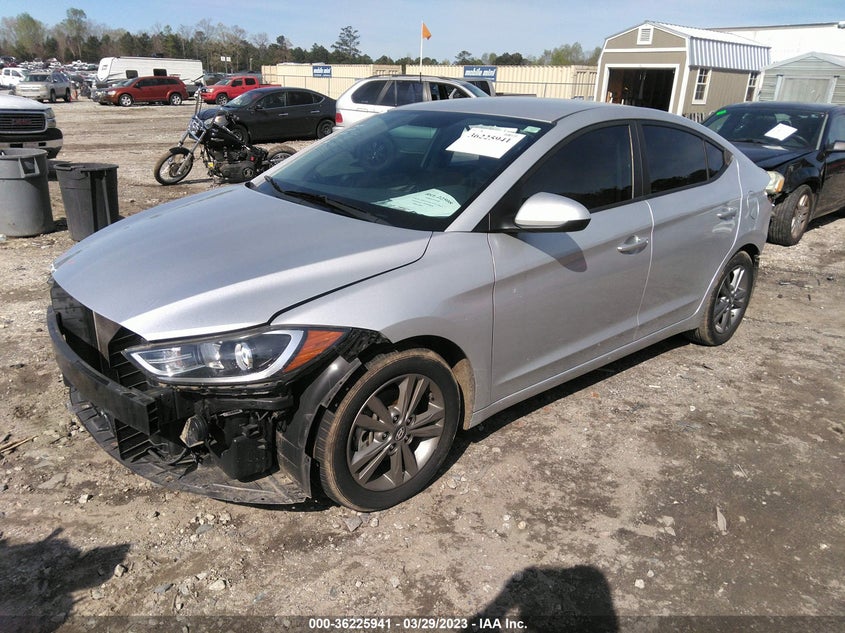 VIN 5NPD84LF7HH013683 2017 HYUNDAI ELANTRA SE