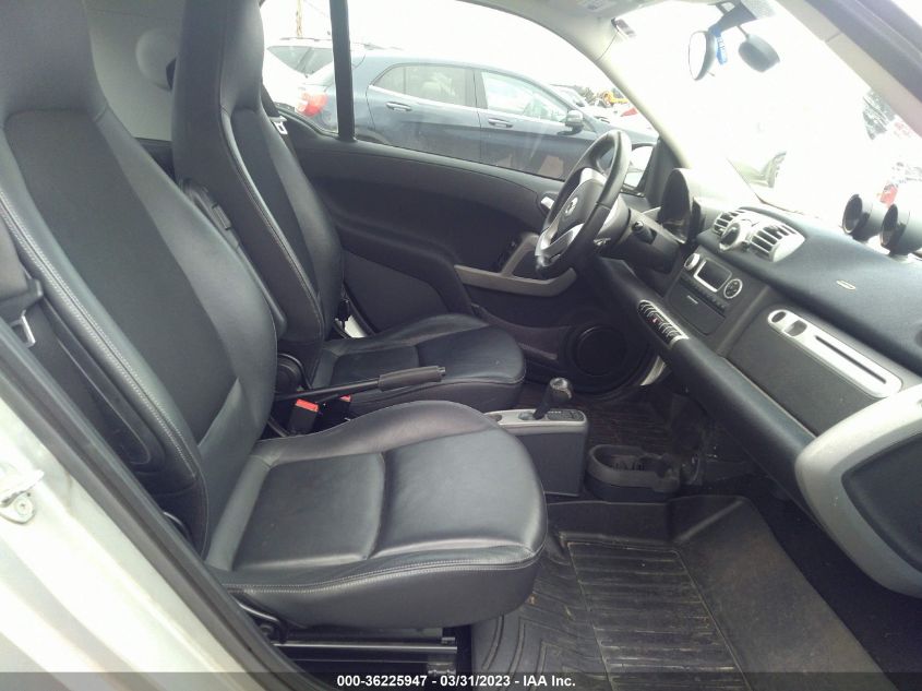 2013 SMART FORTWO PURE/PASSION - WMEEJ3BAXDK600398