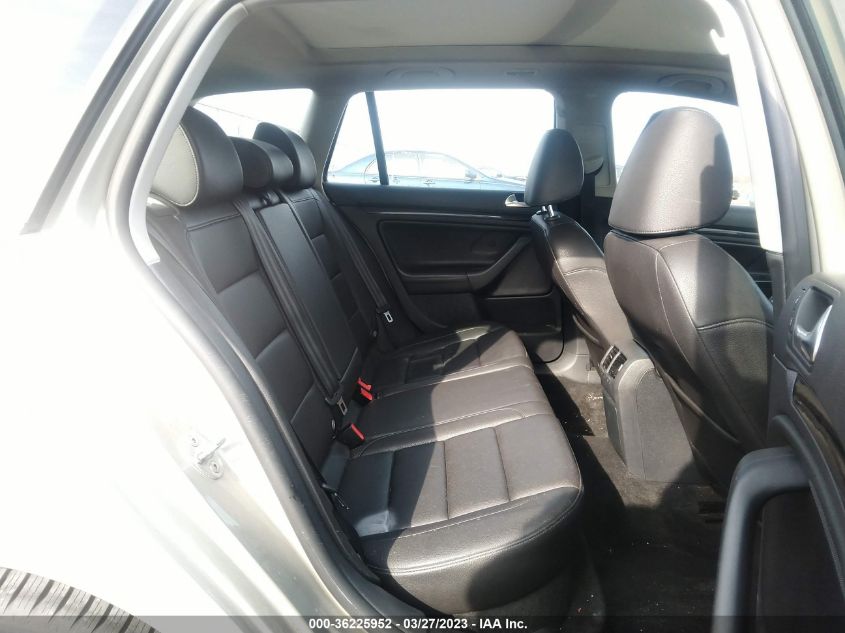 2013 VOLKSWAGEN JETTA SPORTWAGEN TDI W/SUNROOF - 3VWPL7AJ8DM637336