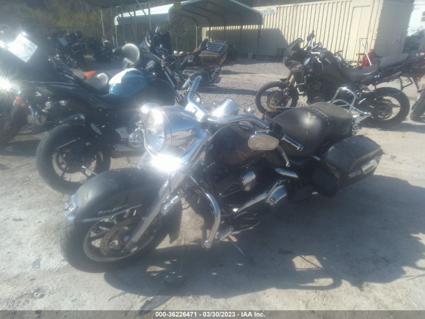 2008 HARLEY-DAVIDSON FLHR - 1HD1FB4108Y663792