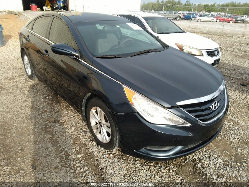 2013 HYUNDAI SONATA GLS - 5NPEB4AC4DH807789