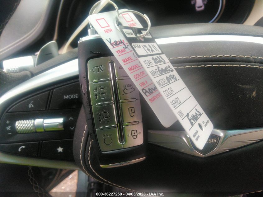 2023 GENESIS GV70 3.5T SPORT - KMUMCDTCXPU092935