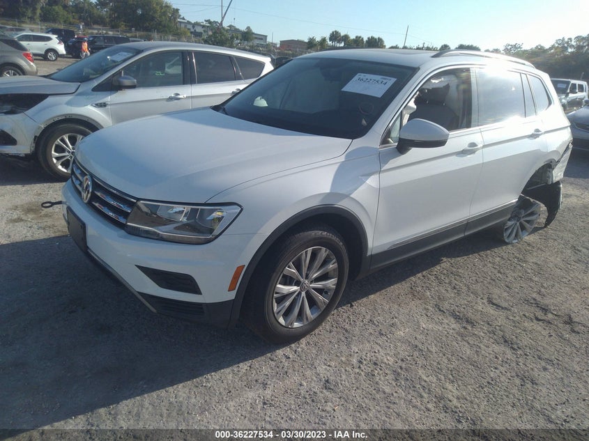VIN 3VV3B7AX7JM120325 2018 VOLKSWAGEN TIGUAN SEL/SE